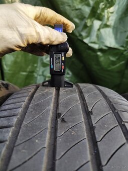 Letní pneu 235/55/18 - 3