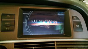 Audi A6 C6 budíky tachometr otáčkoměr - 3