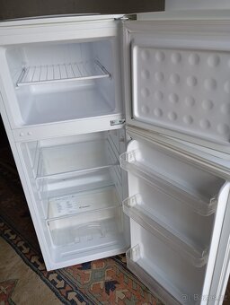 Lednice Candy s mrazákem – 159 l, záruka 2 měsíce - 3