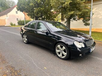 Mercedes benz - 3