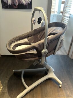 Chicco Baby Hug 4v1 +matrace | TOP STAV - 3