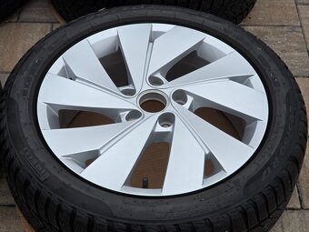 zimní originál VW Golf 8 Belmont 17" 5x112 + 205/50 R17 - 3