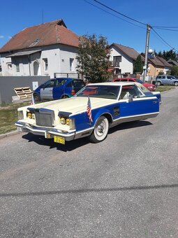 Lincoln continentál mark V r.v.1978 - 3