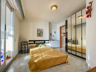 Penthouse s terasou Torrevieja Španělsko - 3