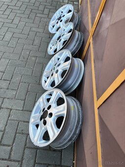 Originál alu kola Land Rover R15 - č. 112 - 3