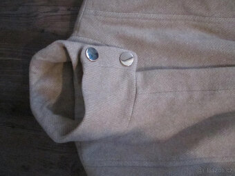 Béžový zimní kabát zn. Mango, L/40, 62% vlny - 3