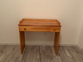 Toaletní stolek - 3