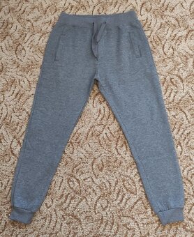 Chlapecké tepláky od vel. 158 - 3