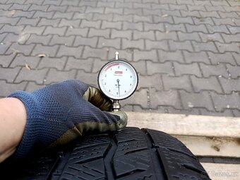 zimní pneu hankook 215/65/15 C - 3