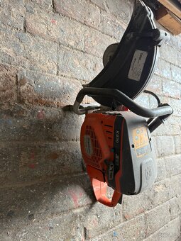 Prodám pilu husqvarna k970 - 3
