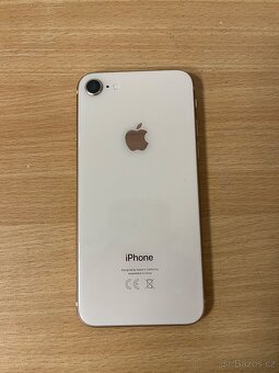 iPhone 8 128GB Gold - 3