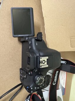 fotoaparát Canon EOS 750D - 3