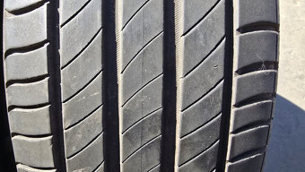Letní pneu 215/55/17 Michelin - 3