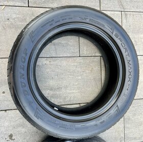 Prodám 2ks letnich pneu Dunlop Sportmaxx RT2 225/55/17 - 3