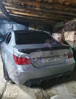 Zadní spoiler na kufr BMW E60 CSL - Černý Lesk - 3
