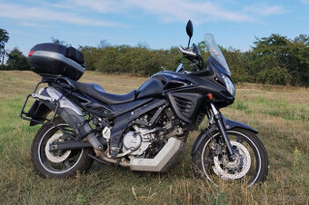 Suzuki DL650A V-Strom 2012 - 3