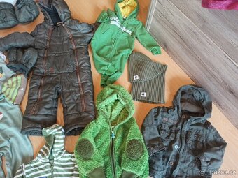 Khaki a béžové oblečky pro miminko - 3