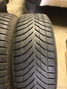 Celoroční pár Nokian Seasonproof 185/60 R15 88H M+S XL - 3
