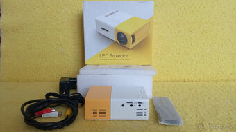 LED projektor PVO - 3
