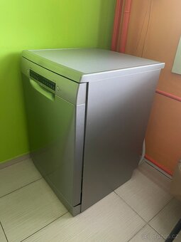 Myčka BOSCH - 3