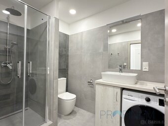 Pronájem zrekonstruovaného bytu 1+1, 36 m² – Popradská, Ústí - 3