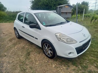 Renault - 3