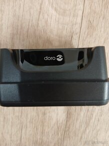 Mobilní telefon pro seniory Doro - 3