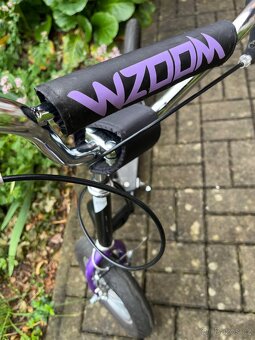 Koloběžka Yedoo Wzoom – výborný stav - 3