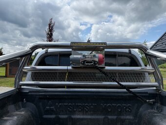 Mitsubishi L200 - 3