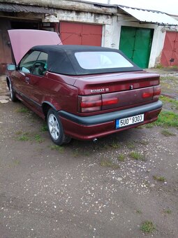 Prodám Renault 19 cabrio r1993 - 3