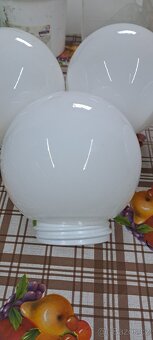 Skleněné kryty světel ve tvaru koule - 3