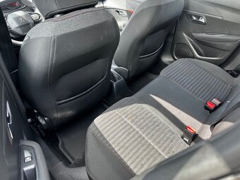 Peugeot 208 1.2i 55kw, r.2024, 17 500km, 1.maj., serviska - 3