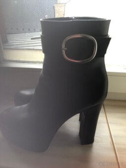 CATWALK stiefelette schwarz,kotníková kožená obuv - 3