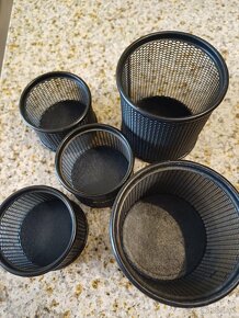 Kancelářské kalíšky na psací potřeby nebo sponky - 3