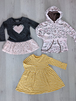 Dívčí oblečení mix 98/104 - 3