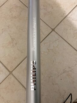 Tyčový vysavač Philips - 3