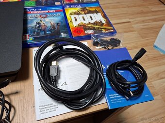 Prodám Playstation 4 slim 500gb + 24 her Top Stav - 3