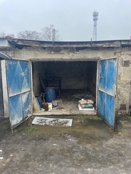 2 GARAZE VEDLE SEBE - Ostrava - Švermova - 3