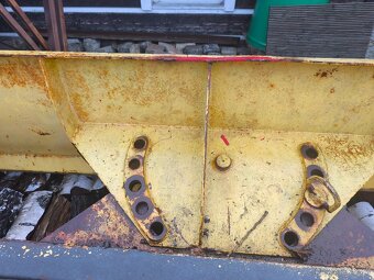 Sněhová radlice na smykový nakladač - 3