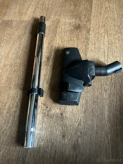 Vysavač sáčkový - 3