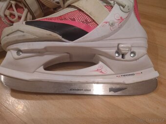 Dívčí brusle 33-36 - 3