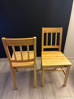 Jídelní stůl + židle - 3