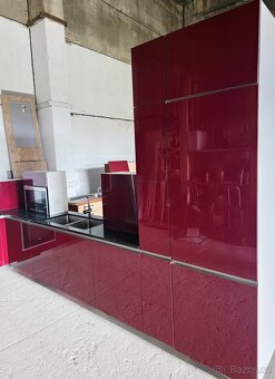 Kuchyňská linka se spotřebiči - 3