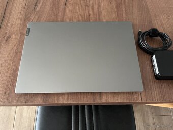 UltraBook Lenovo 530S RAM 16GB-SSD 256GB-FHD IPS-Ryzen - 3