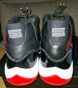 Nike Air Jordan XI Bred 2012 - 3