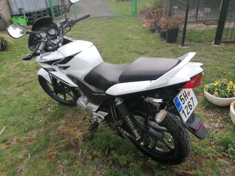 Honda CB 125 F - 3