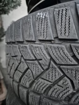 Komplet kola 205/55 R16 zimní pneu Superb - 3