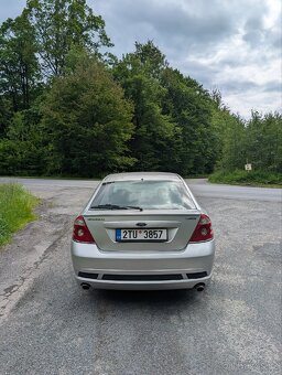 Ford Mondeo ST220 - 3