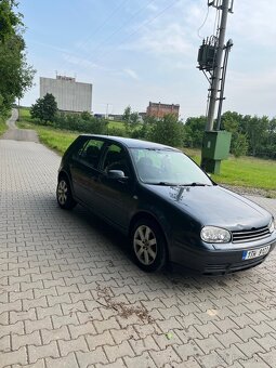 VW GOLF VR5 2.3 - 3