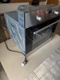 Horkovzdušná vestavná TROUBA WHIRLPOOL Volat 602203767 - 3